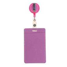 На фото 2 - Бейдж с лентой на рулетке вертикальный, цвет розовый На фото 2 - Бейдж с лентой на рулетке вертикальный, цвет розовый