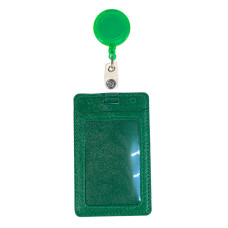 На фото 1 - Бейдж с лентой на рулетке вертикальный, цвет зеленый На фото 1 - Бейдж с лентой на рулетке вертикальный, цвет зеленый