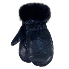 На фото 1 - Зимние женские варежки с подкладом из искусственного меха, цвет черный На фото 1 - Зимние женские варежки с подкладом из искусственного меха, цвет черный