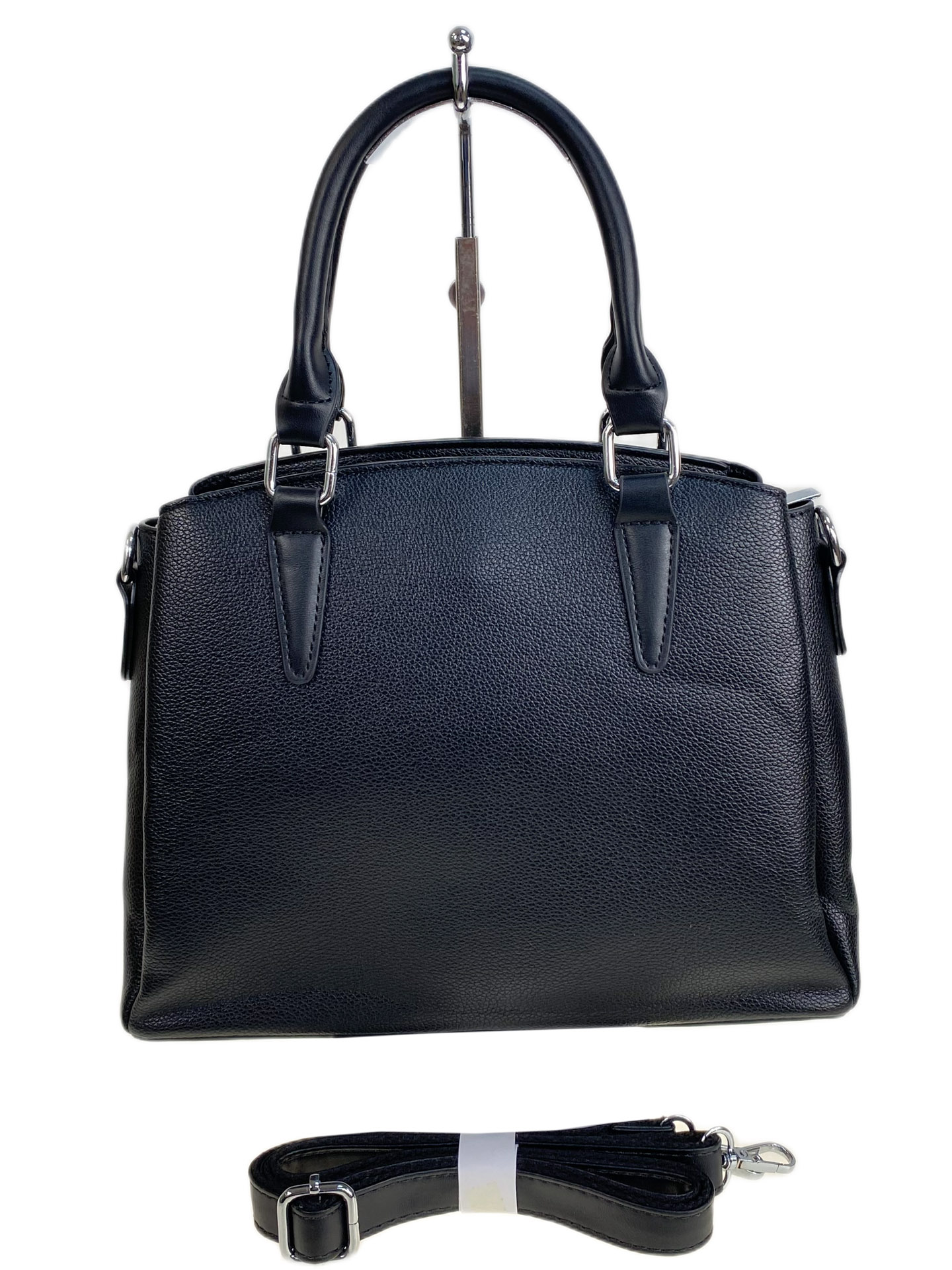 На фото 2 - Женская сумка из искусственной кожи, цвет черный