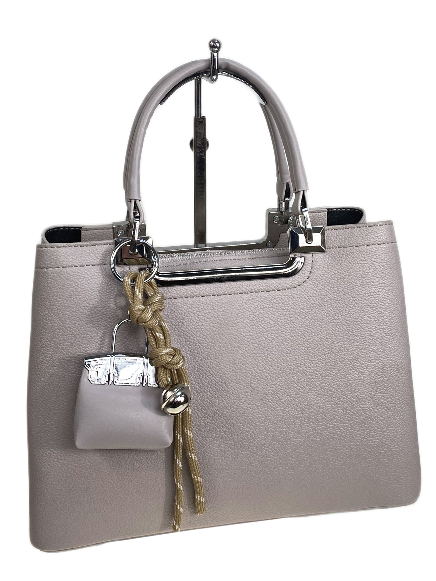 На фото 1 - Женская сумка из искусственной кожи, цвет светло серый