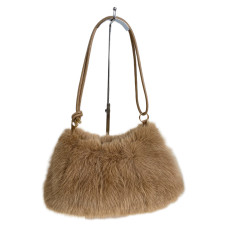 На фото 1 - Женская сумка из искусственного меха, цвет коричневый На фото 1 - Женская сумка из искусственного меха, цвет коричневый