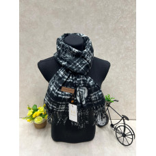 На фото 1 - Мягкий палантин из кашемира мультицвет На фото 1 - Мягкий палантин из кашемира мультицвет