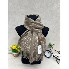 На фото 1 - Мягкий палантин из кашемира мультицвет На фото 1 - Мягкий палантин из кашемира мультицвет