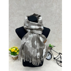 На фото 1 - Мягкий палантин из кашемира мультицвет На фото 1 - Мягкий палантин из кашемира мультицвет