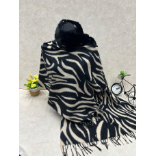 На фото 1 - Мягкий палантин из кашемира с норковым воротником мультицвет На фото 1 - Мягкий палантин из кашемира с норковым воротником мультицвет