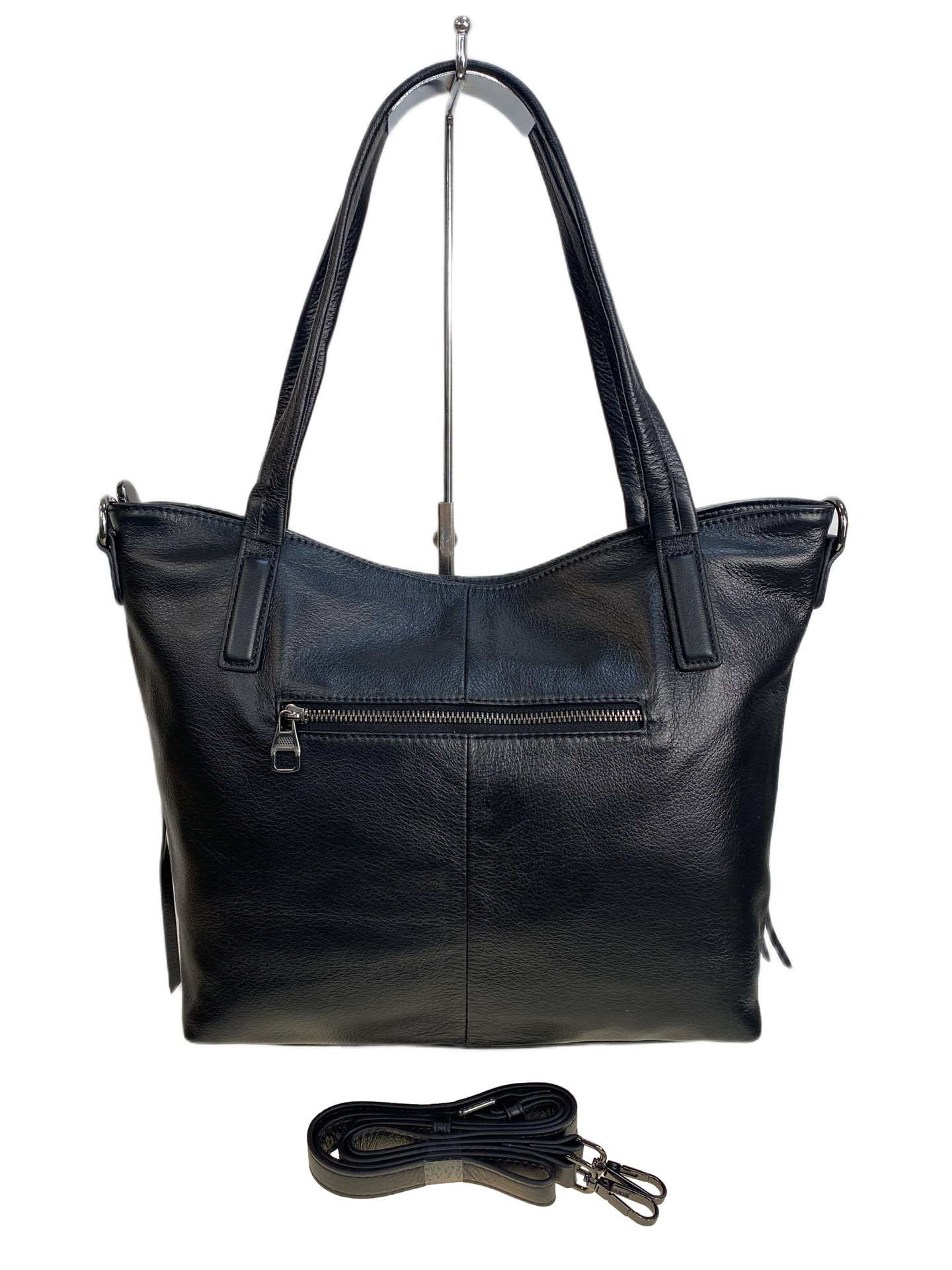 На фото 2 - Женская сумка из натуральной кожи, цвет  черный