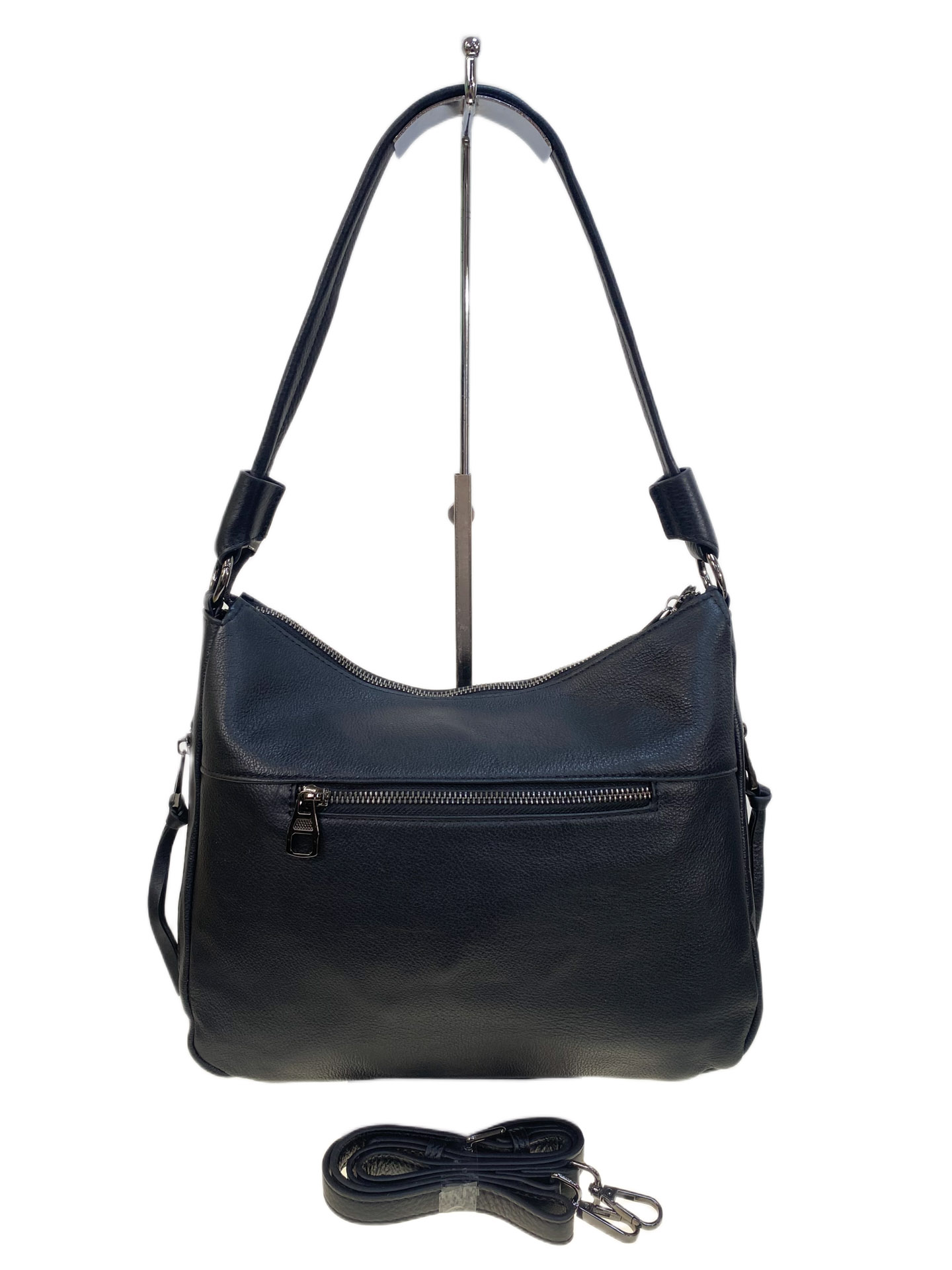 На фото 2 - Женская сумка из натуральной кожи, цвет черный На фото 2 - Женская сумка из натуральной кожи, цвет черный