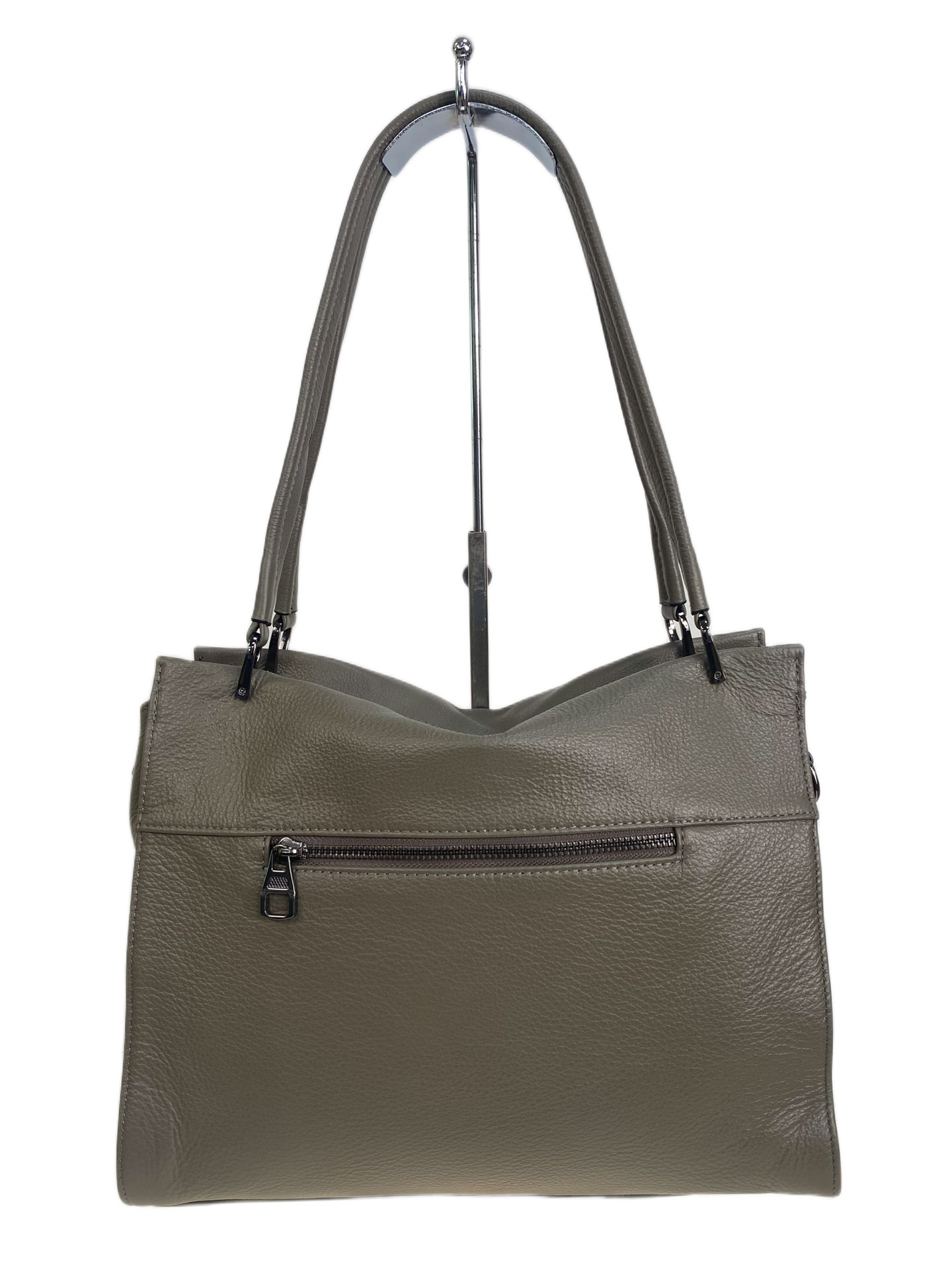 На фото 2 - Женская сумка из натуральной кожи, цвет серый На фото 2 - Женская сумка из натуральной кожи, цвет серый