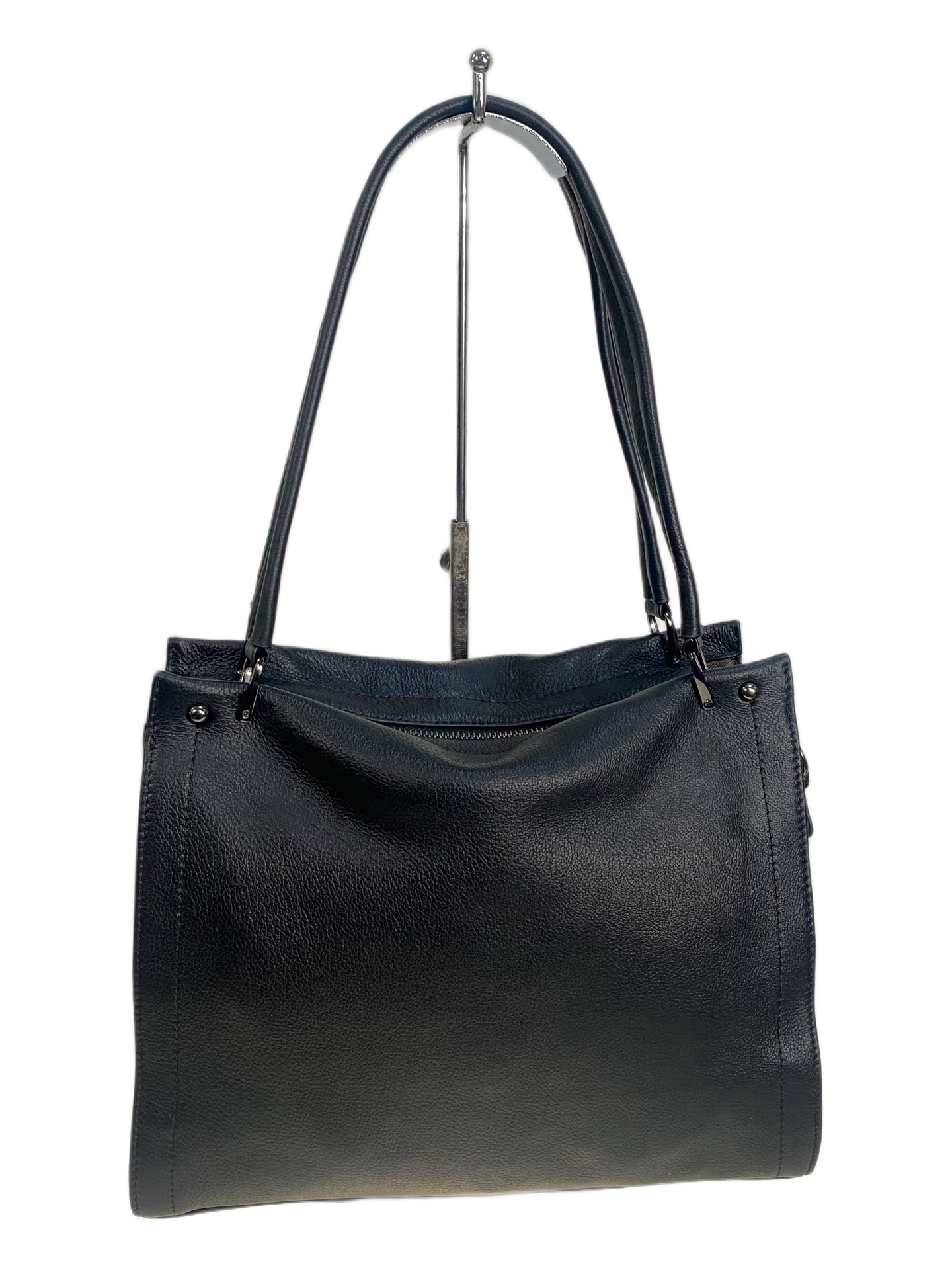 На фото 1 - Женская сумка из натуральной кожи, цвет черный На фото 1 - Женская сумка из натуральной кожи, цвет черный