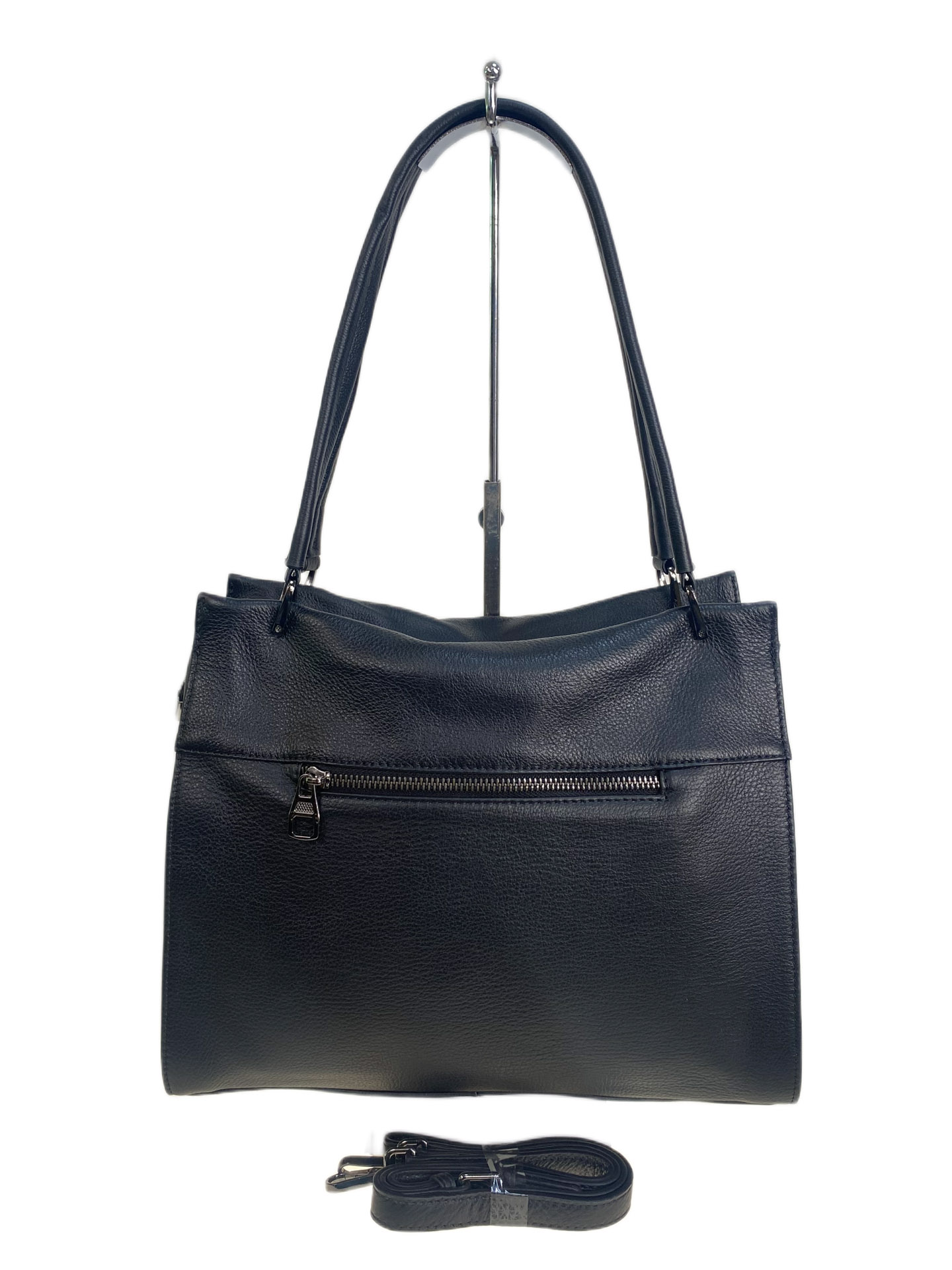 На фото 2 - Женская сумка из натуральной кожи, цвет черный На фото 2 - Женская сумка из натуральной кожи, цвет черный