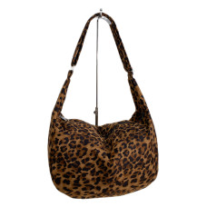 На фото 1 - Женская сумка из искусственной замши, цвет леопард