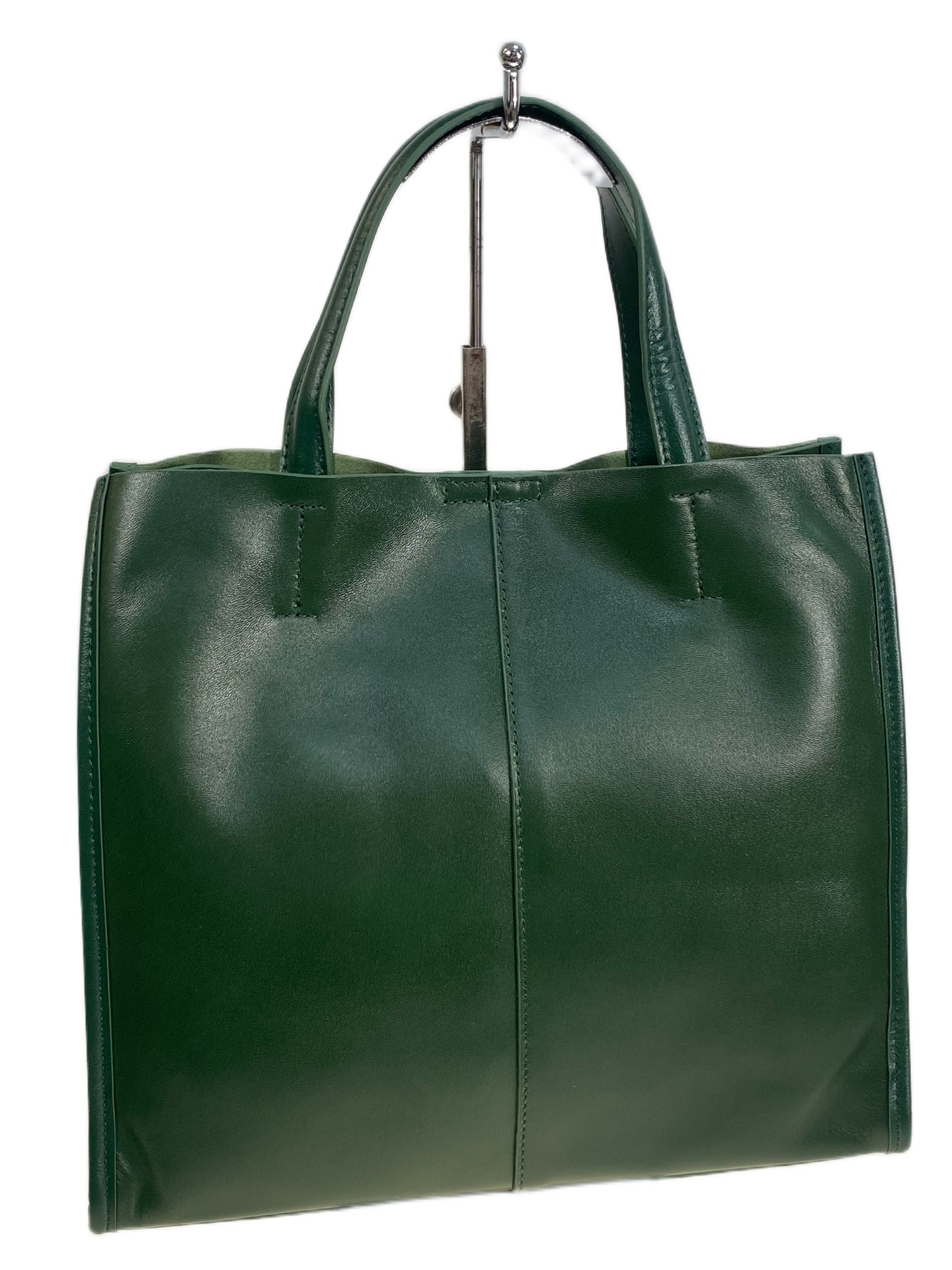 На фото 1 - Женская сумка из натуральной кожи, цвет зеленый На фото 1 - Женская сумка из натуральной кожи, цвет зеленый