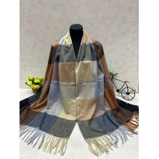 На фото 1 - Палантин из кашемира, мультицвет На фото 1 - Палантин из кашемира, мультицвет