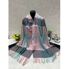 На фото 1 - Палантин из кашемира, мультицвет На фото 1 - Палантин из кашемира, мультицвет