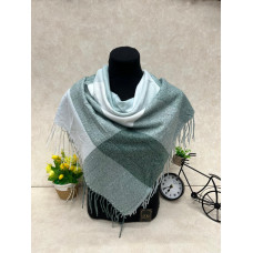 На фото 1 - Палантин из кашемира, мультицвет На фото 1 - Палантин из кашемира, мультицвет