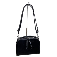 На фото 1 - Женская сумка из искусственной кожи и замши, цвет черный На фото 1 - Женская сумка из искусственной кожи и замши, цвет черный