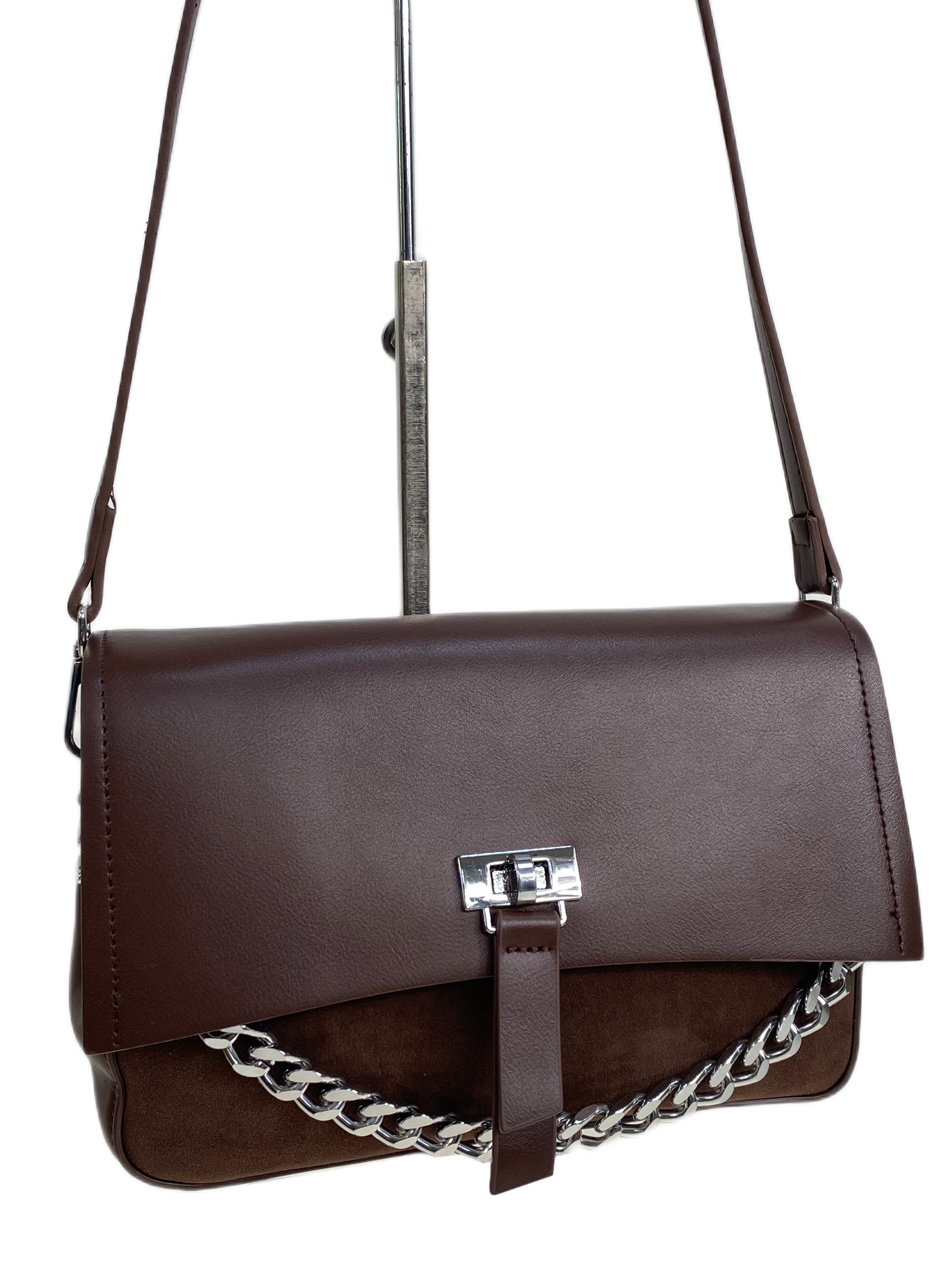 На фото 1 - Женская сумка из искусственной замши и искусственной кожи, цвет шоколад На фото 1 - Женская сумка из искусственной замши и искусственной кожи, цвет шоколад