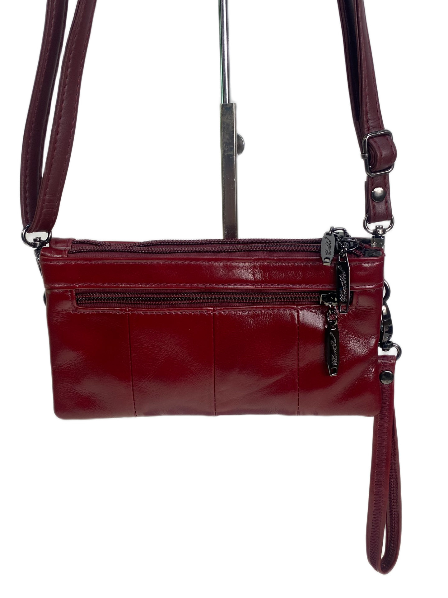 На фото 2 - Женская сумка из натуральной кожи, цвет красный На фото 2 - Женская сумка из натуральной кожи, цвет красный