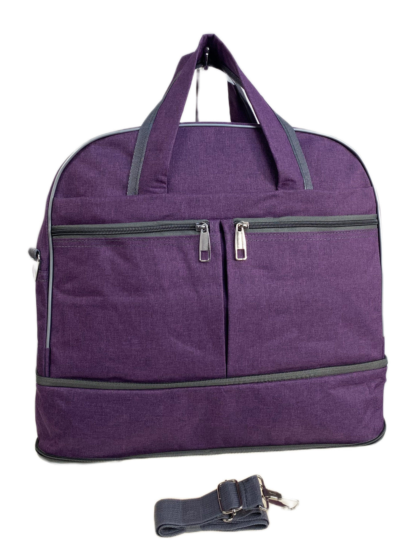 На фото 1 - Дорожная сумка из текстиля, цвет фиолетовый