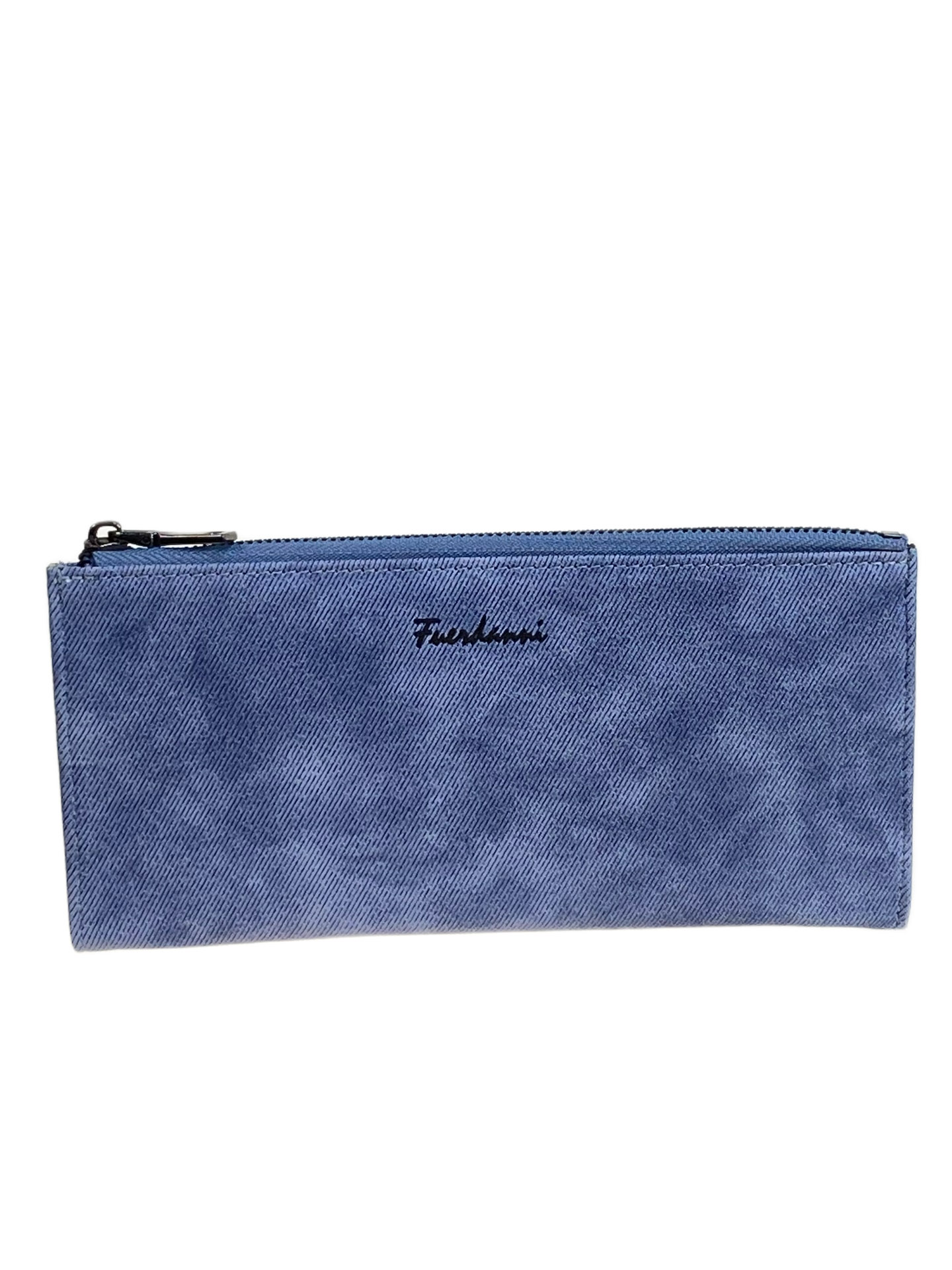 На фото 1 -  Женское портмоне из искусственной кожи, цвет голубой На фото 1 -  Женское портмоне из искусственной кожи, цвет голубой