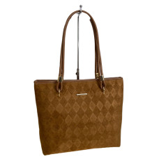 На фото 1 - Женская сумка из искусственной замши, цвет коричневый На фото 1 - Женская сумка из искусственной замши, цвет коричневый