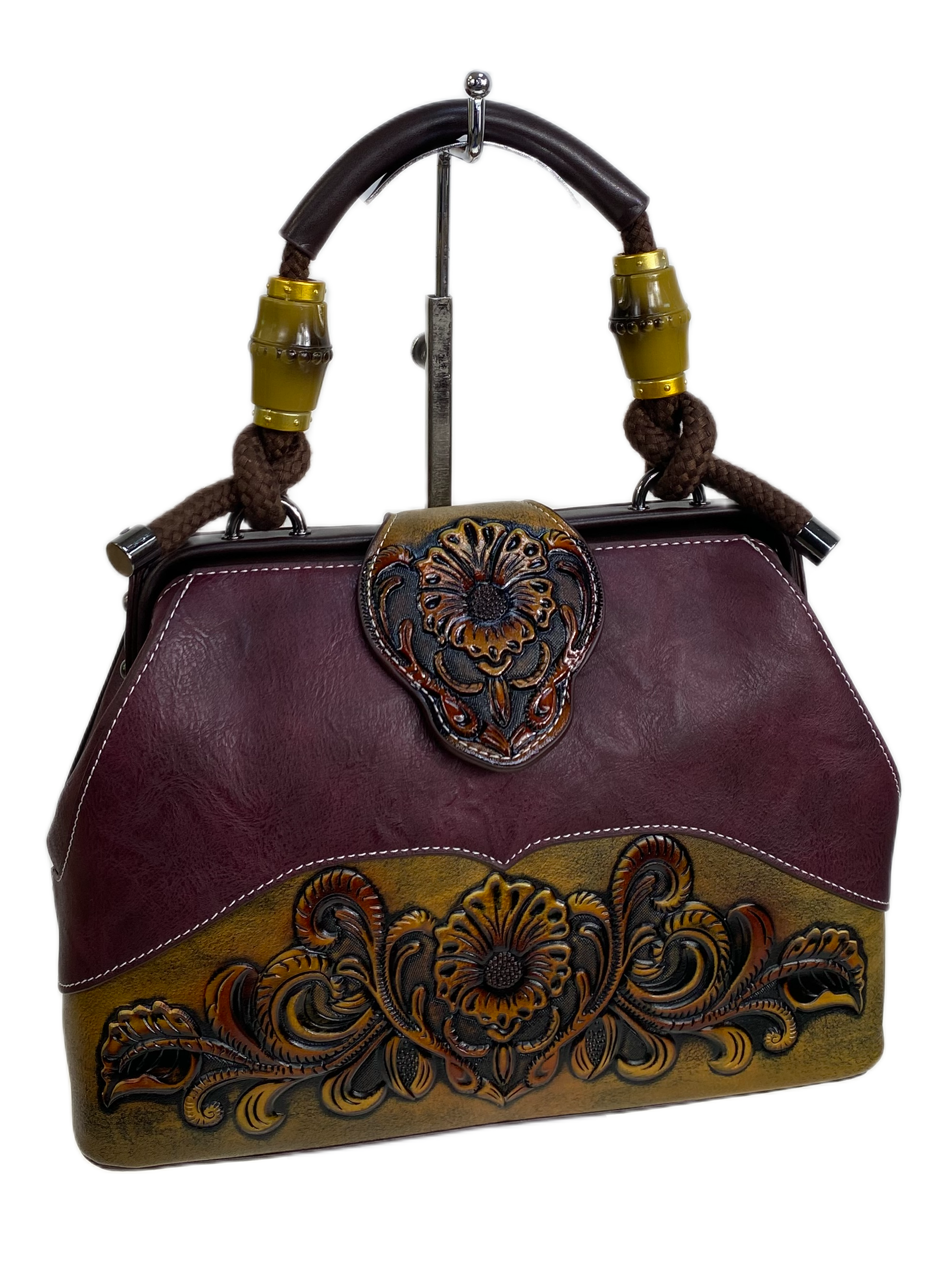 На фото 1 - Женская сумка из искусственной кожи, цвет бордовый На фото 1 - Женская сумка из искусственной кожи, цвет бордовый