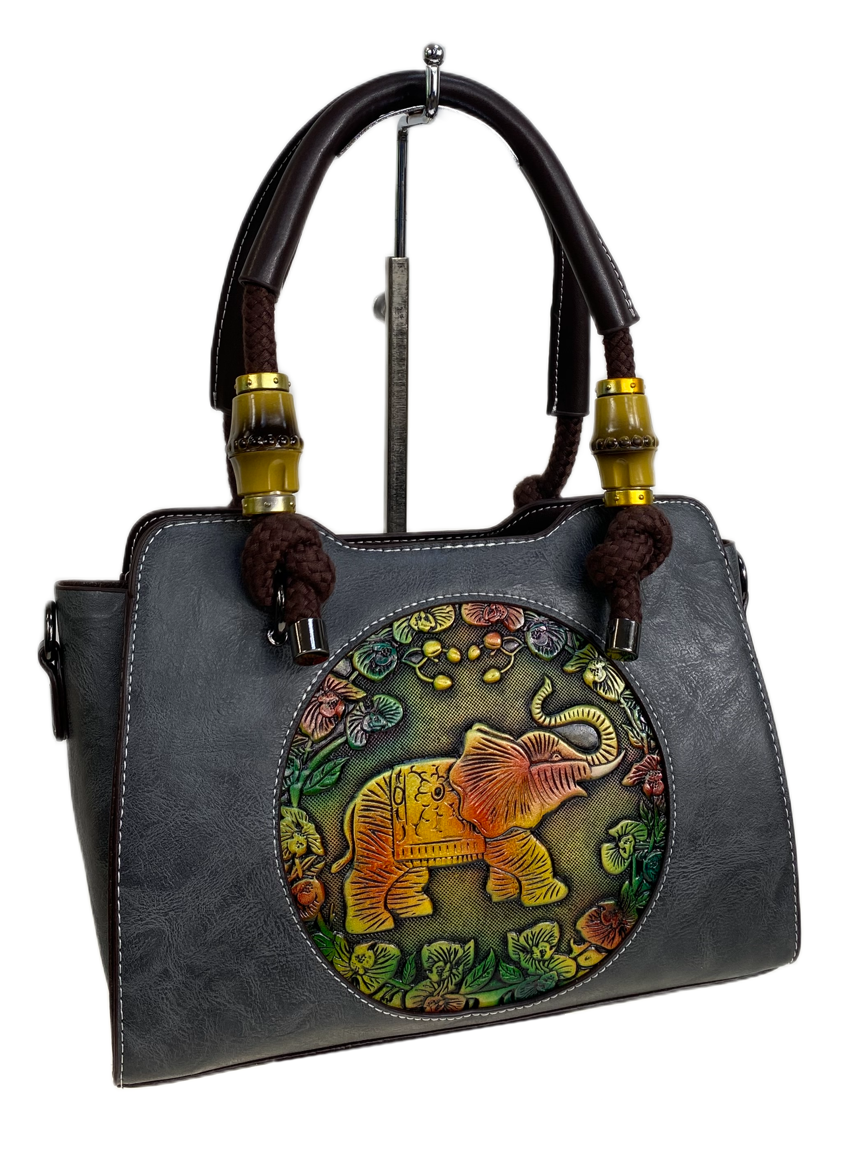 На фото 1 - Женская сумка из искусственной кожи, цвет графит На фото 1 - Женская сумка из искусственной кожи, цвет графит