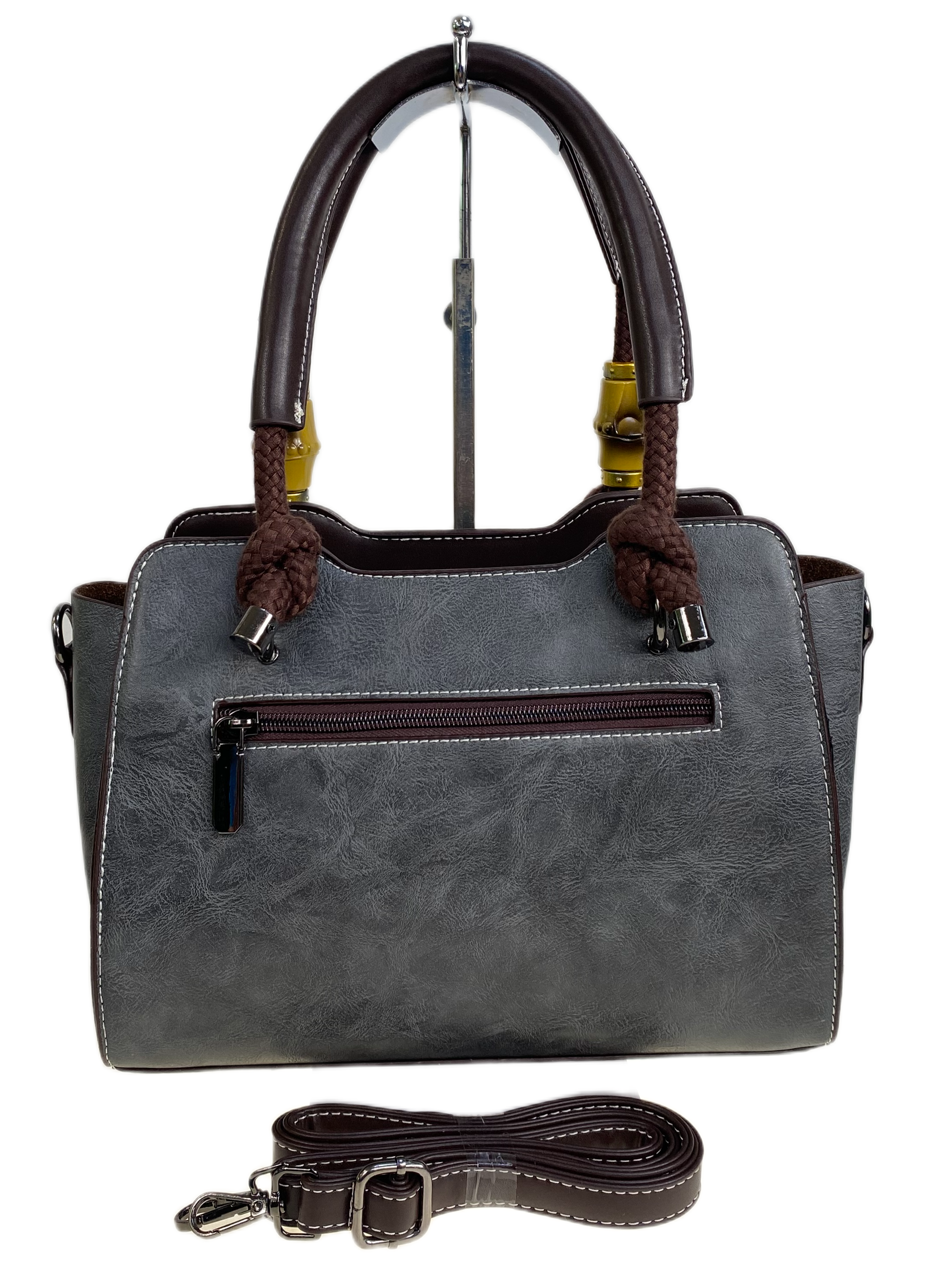 На фото 2 - Женская сумка из искусственной кожи, цвет графит На фото 2 - Женская сумка из искусственной кожи, цвет графит