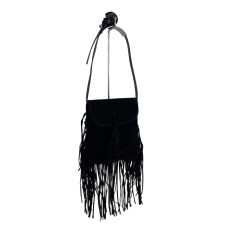 На фото 1 - Женская сумка из искусственной замши, цвет черный На фото 1 - Женская сумка из искусственной замши, цвет черный