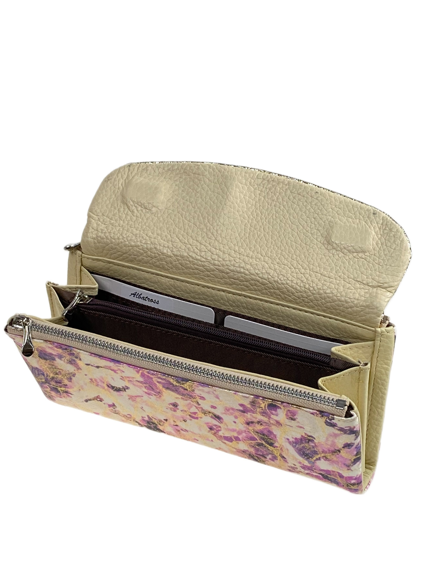 На фото 2 -  Женский кошелёк из натуральной кожи мультицвет 