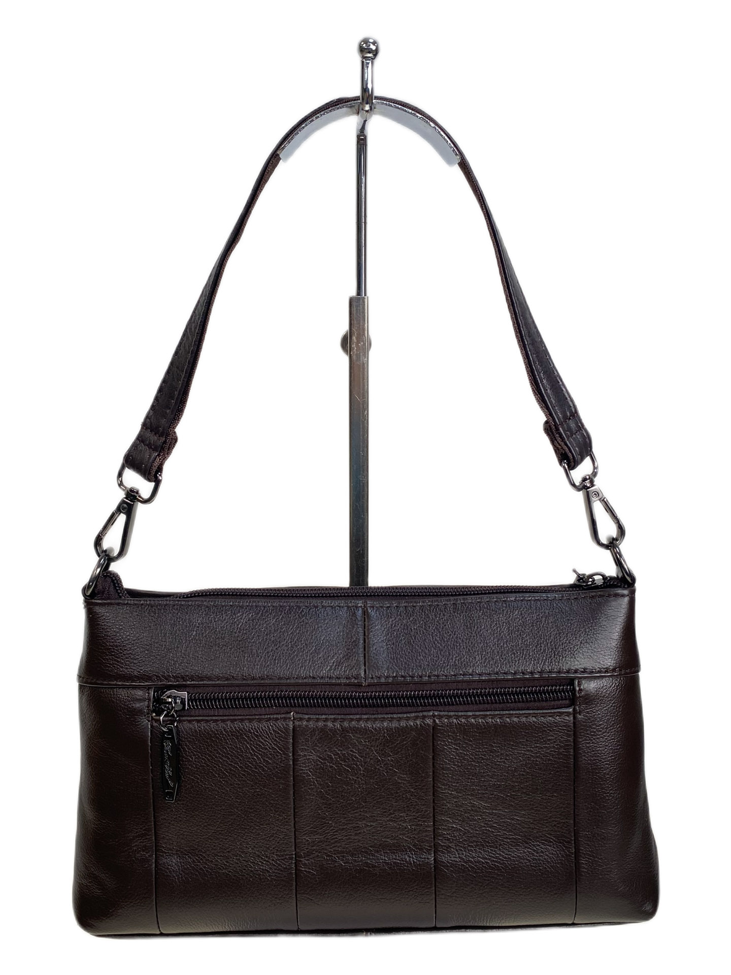 На фото 2 - Женская сумка из натуральной кожи, цвет  шоколад На фото 2 - Женская сумка из натуральной кожи, цвет  шоколад