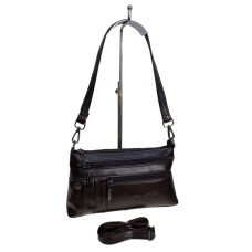 На фото 1 - Женская сумка из натуральной кожи, цвет  шоколад