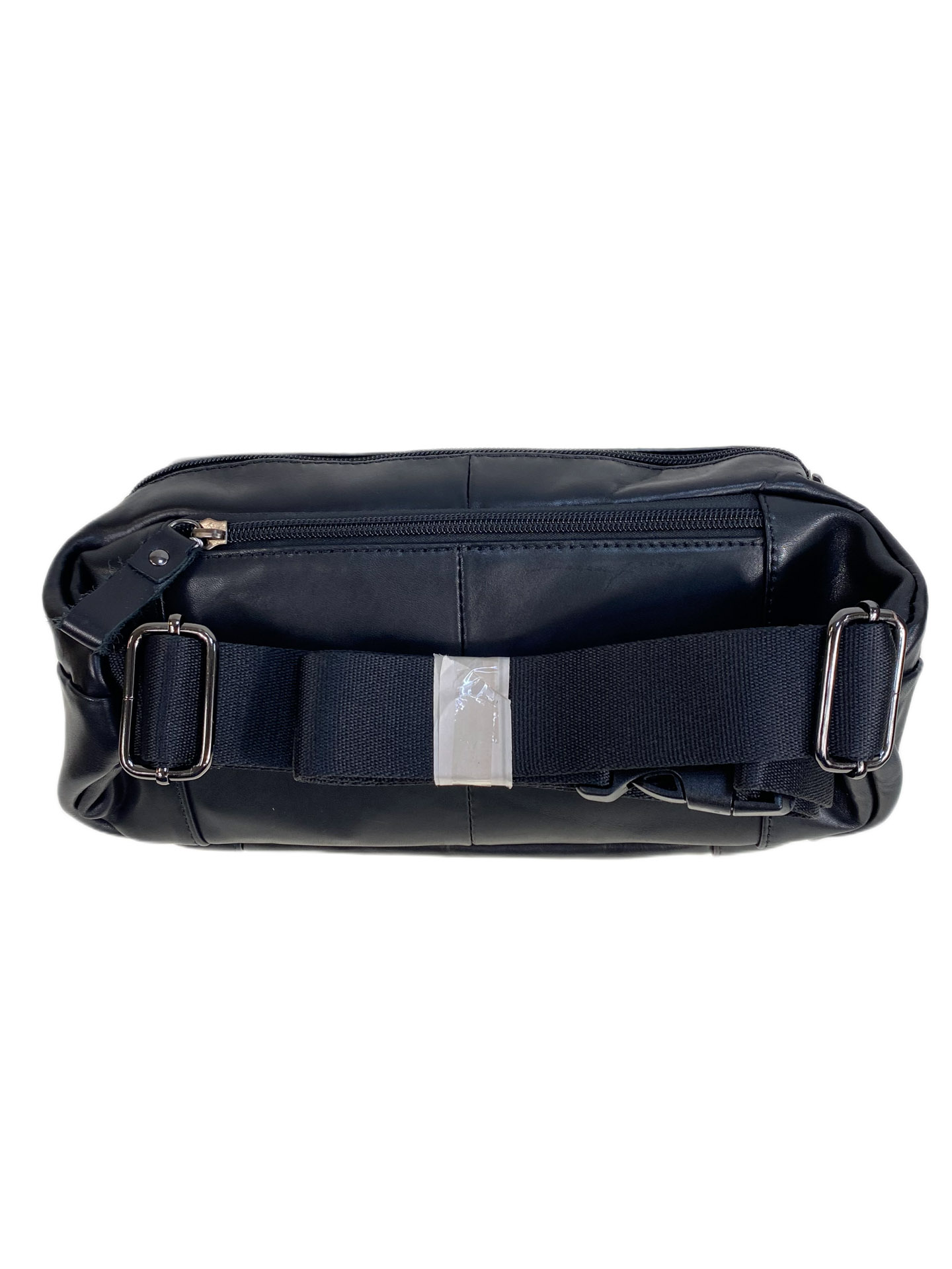 На фото 2 - Сумка мужская на пояс из натуральной кожи, цвет черный На фото 2 - Сумка мужская на пояс из натуральной кожи, цвет черный