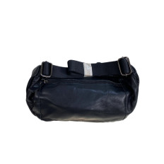 На фото 2 - Сумка мужская на пояс из натуральной кожи, цвет черный На фото 2 - Сумка мужская на пояс из натуральной кожи, цвет черный