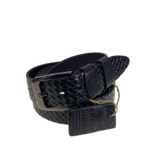 На фото 1 - Ремень мужской из натуральной кожи, цвет черный