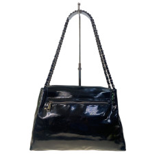 На фото 2 - Женская сумка из натуральной кожи, цвет черный На фото 2 - Женская сумка из натуральной кожи, цвет черный