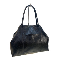 На фото 2 - Женская сумка из натуральной кожи, цвет черный На фото 2 - Женская сумка из натуральной кожи, цвет черный