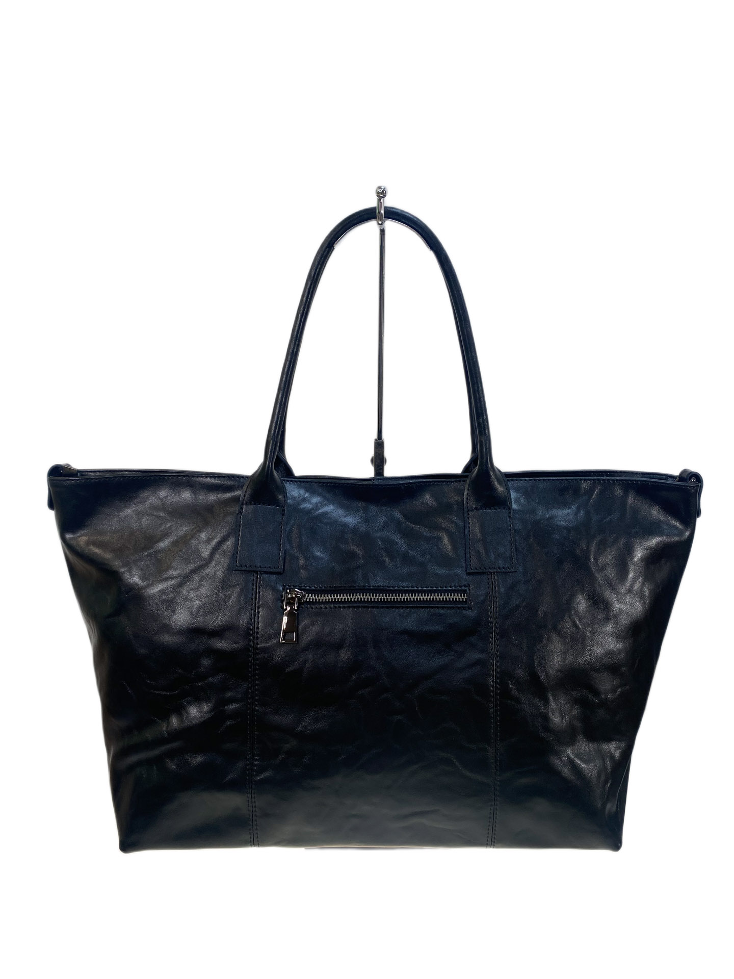 На фото 2 - Женская сумка из натуральной кожи, цвет черный