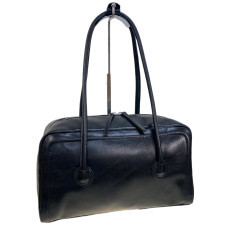 На фото 1 - Женская сумка из натуральной кожи, цвет  черный