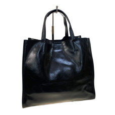 На фото 1 - Женская сумка из натуральной кожи, цвет  черный На фото 1 - Женская сумка из натуральной кожи, цвет  черный