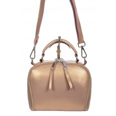 На фото 2 - Женская cross-body из натуральной кожи, цвет розовый с перламутром На фото 2 - Женская cross-body из натуральной кожи, цвет розовый с перламутром