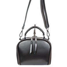 На фото 2 - Женская cross-body из натуральной кожи, цвет металлик На фото 2 - Женская cross-body из натуральной кожи, цвет металлик