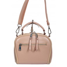 На фото 3 - Женская cross-body из натуральной кожи, цвет пудровый На фото 3 - Женская cross-body из натуральной кожи, цвет пудровый