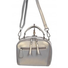 На фото 3 - Женская cross-body из натуральной кожи, цвет серебристый На фото 3 - Женская cross-body из натуральной кожи, цвет серебристый