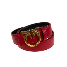 На фото 1 - Ремень женский из искусственной, цвет красный На фото 1 - Ремень женский из искусственной, цвет красный