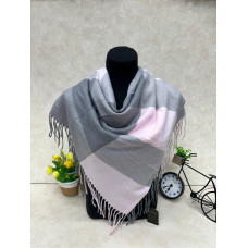 На фото 1 - Платок из кашемира, мультицвет На фото 1 - Платок из кашемира, мультицвет