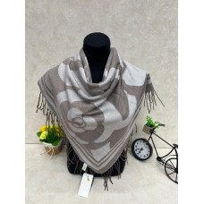 На фото 1 - Платок из кашемира, мультицвет На фото 1 - Платок из кашемира, мультицвет