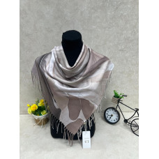 На фото 1 - Платок из кашемира, мультицвет На фото 1 - Платок из кашемира, мультицвет