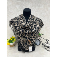 На фото 1 - Платок в клетку из кашемира, мультицвет